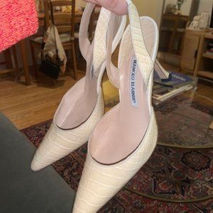 Manolo Blahnik Slingback Pumps